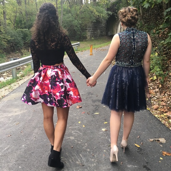 Homecoming Dress - Picture 4 of 4